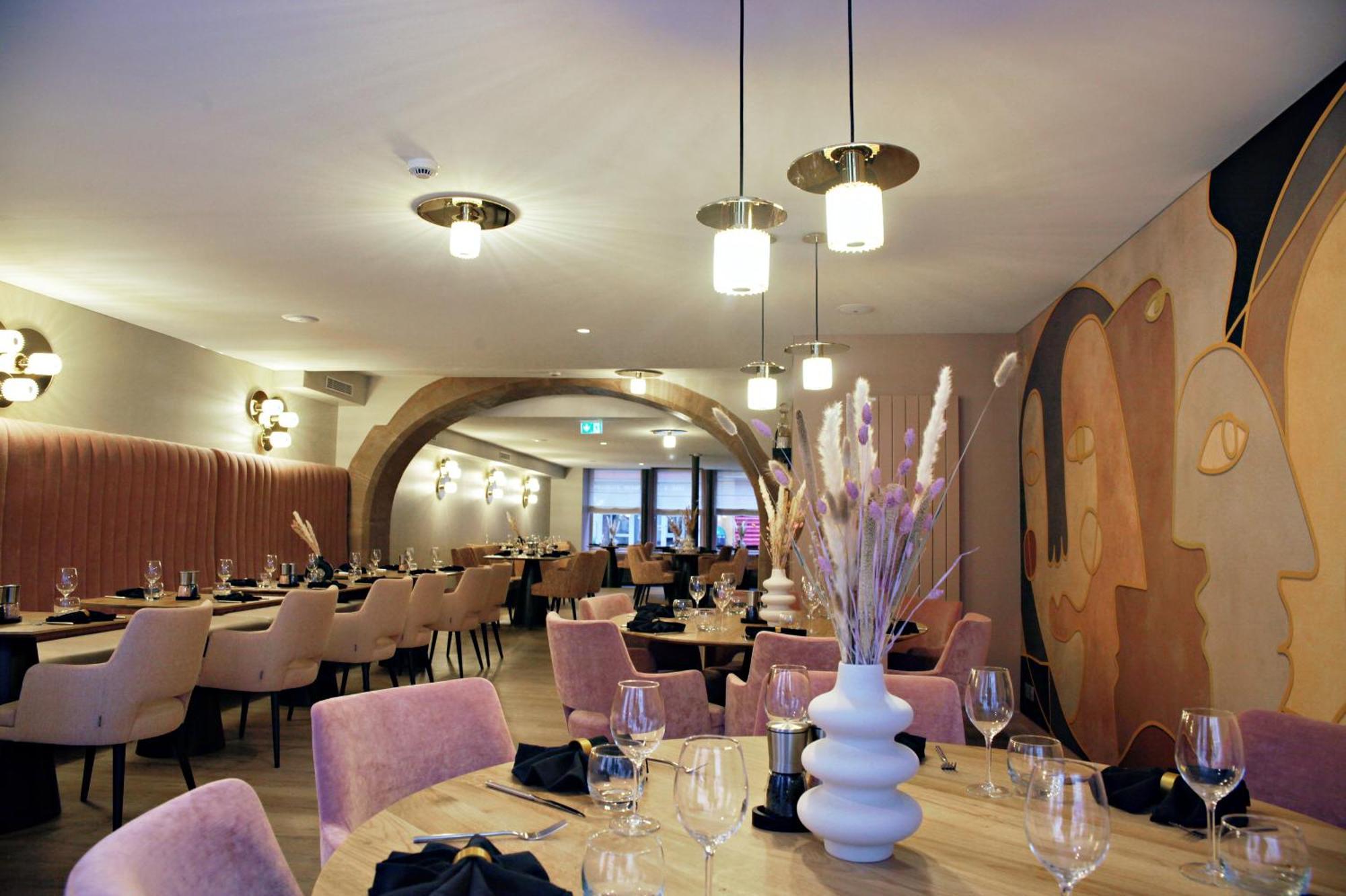 Hotel-Restaurant St-Christophe Бельфор Екстер'єр фото